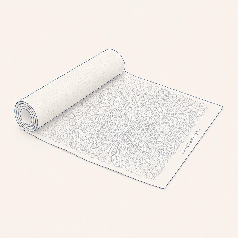 Une toile de peinture par points Paint By Dots enroulée